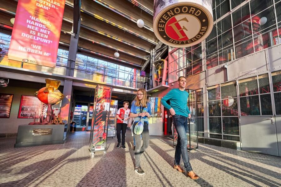 Rotterdam: Feyenoord 'De Kuip' Stadium Tour - The guides make the difference