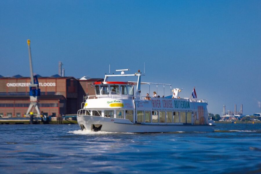 Rotterdam: Harbor Cruise with Live Guide - SS Rotterdam and Hotel New York