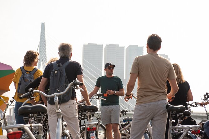 Rotterdam Highlights Bike Tour - Crossing the Swan Bridge and returning through old Rotterdam