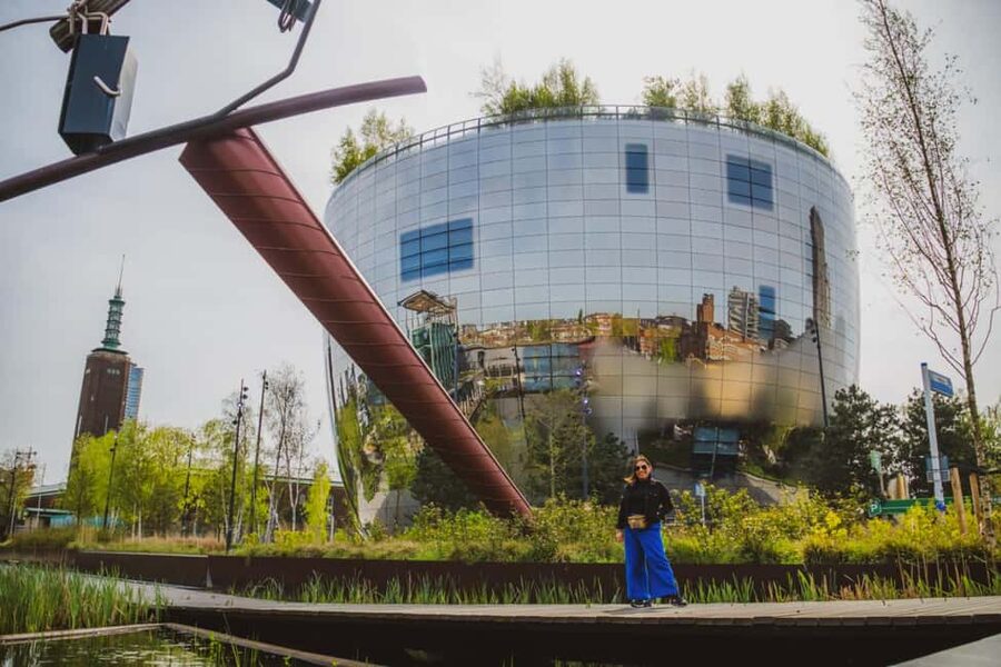Rotterdam: Highlights & Gems Walking Tour with Dutch Local - From Santa Claus to the Depot