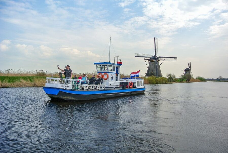 Rotterdam: Kinderdijk UNESCO World Heritage Entry Ticket - The film, exhibition, and online audio guide