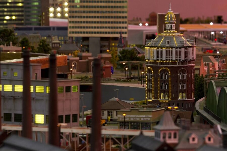 Rotterdam: Miniworld Rotterdam Entry Ticket - Who will enjoy Miniworld Rotterdam most?