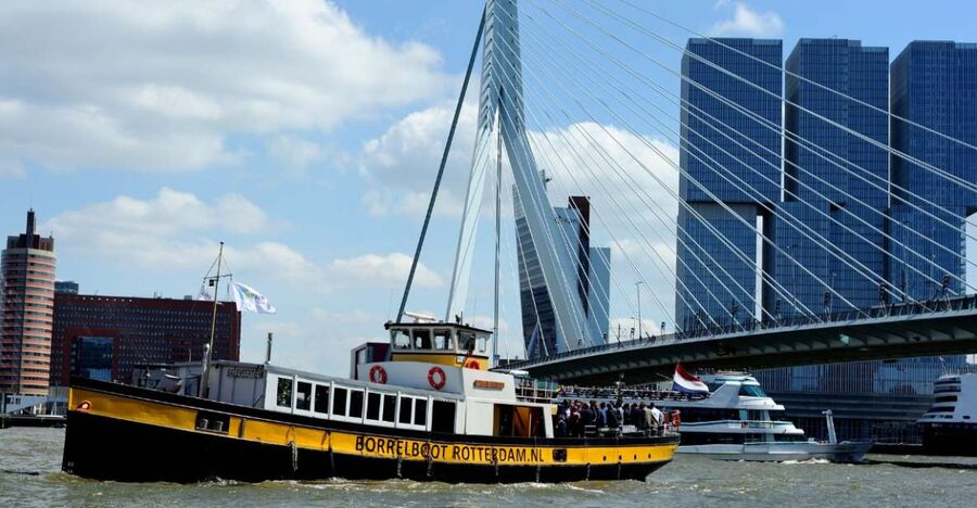 Rotterdam: Pub Cruise with Drinks and Bites - What you actually eat and drink