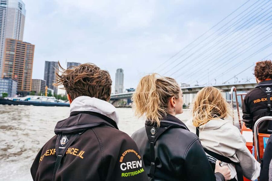 Rotterdam: RIB Speedboat Sightseeing Cruise - The skipper, commentary, and pauses
