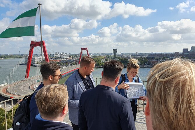 Rotterdam Rooftop tour - Hofbogen, a two-kilometer roof park