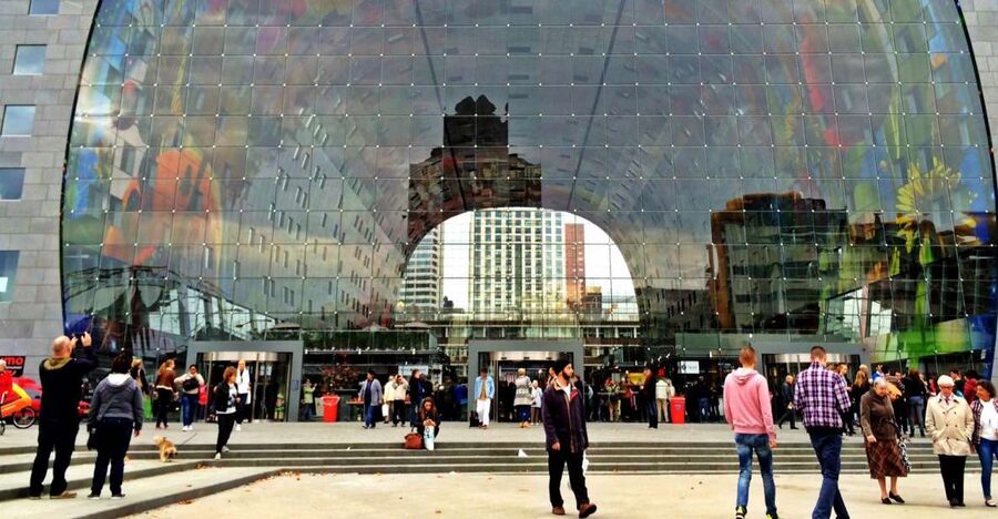 Rotterdam Tour with Cube House Admission - Rotterdam’s old city and the shock of wartime destruction