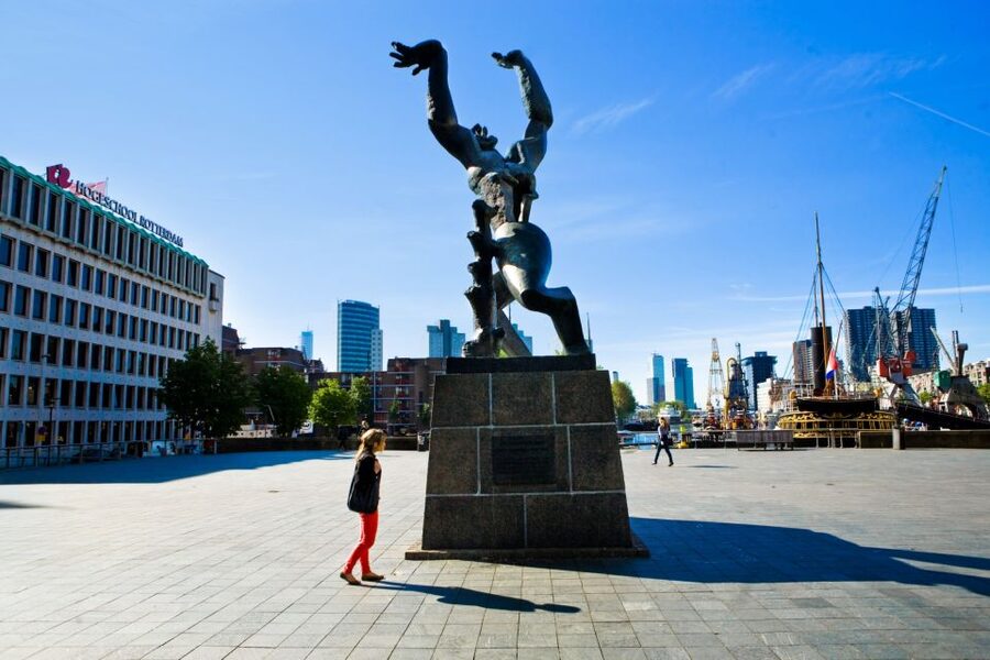 Rotterdam Walking Tour and Harbor Cruise - Is $188 per person fair?
