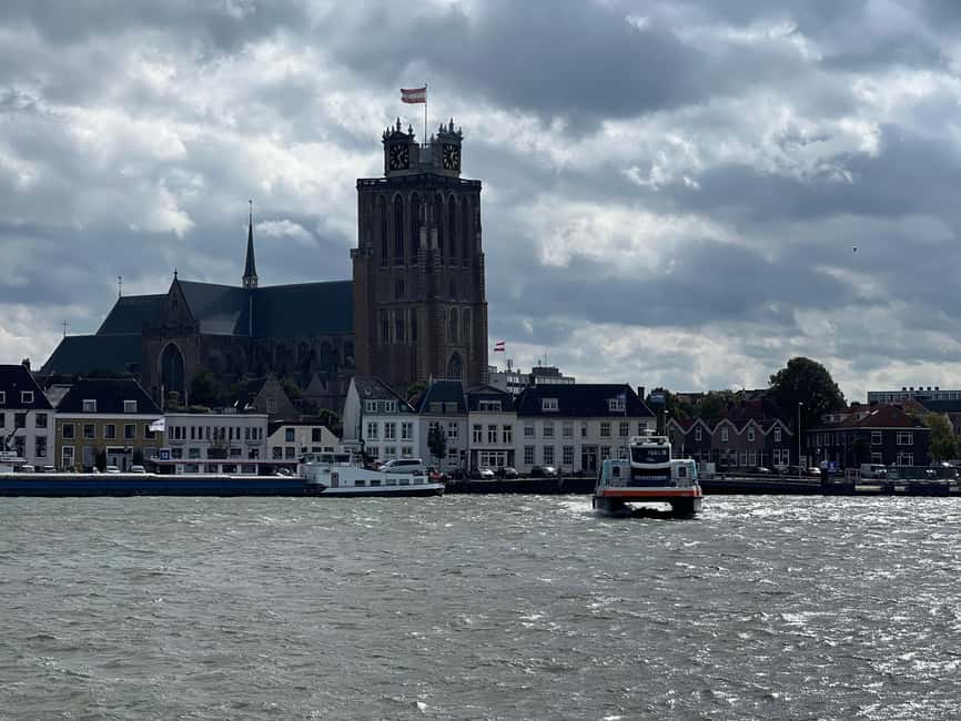 Rotterdam: Waterbus Ticket to Dordrecht and/or Kinderdijk - Biesbosch connections and active exploring