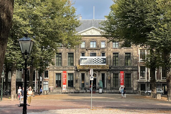 Royal The Hague Private Guided Walking Tour - Starting at Den Haag Central Station