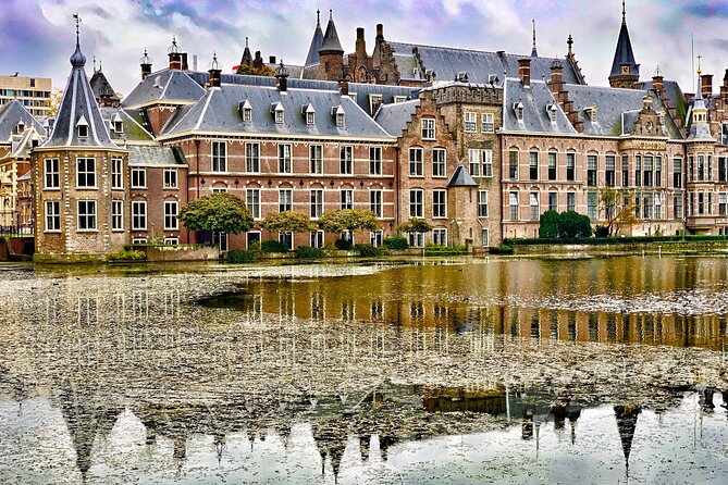 Royal The Hague Private Guided Walking Tour - Lange Voorhout and its grand addresses
