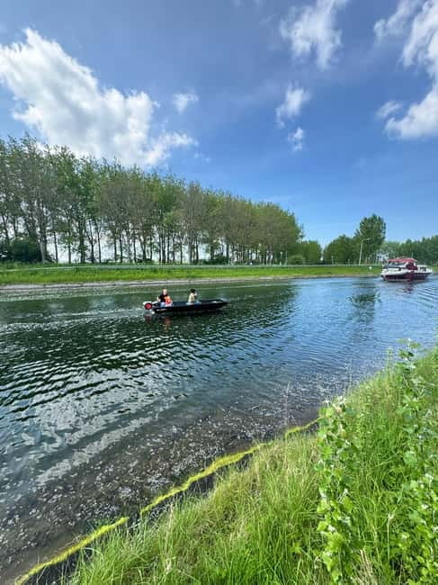 Self-Guided Electric Boat Rental - Setting out from central Goes