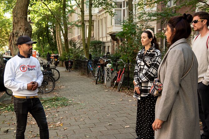 Small-Group: Culture & History Walking Tour of Amsterdam - Timing, meeting point, and daily planning