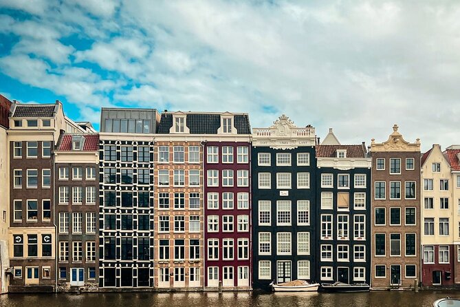 Small Group Walking Tour - Hello Amsterdam - Keizersgracht and the Dutch way of family life