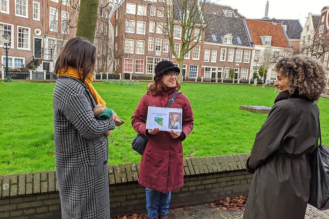 Small-Group Women's History Tour in Amsterdam - Dam Square and a more scandalous side of the city
