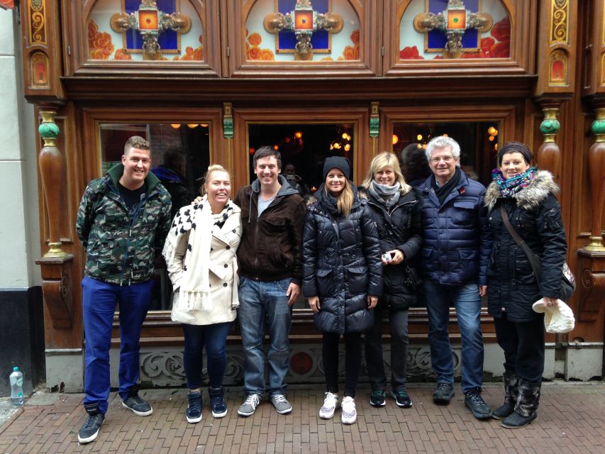 Sprechen Sie Gras? German Tour of Amsterdam's Coffeeshops - The Joint-Rolling Tutorial