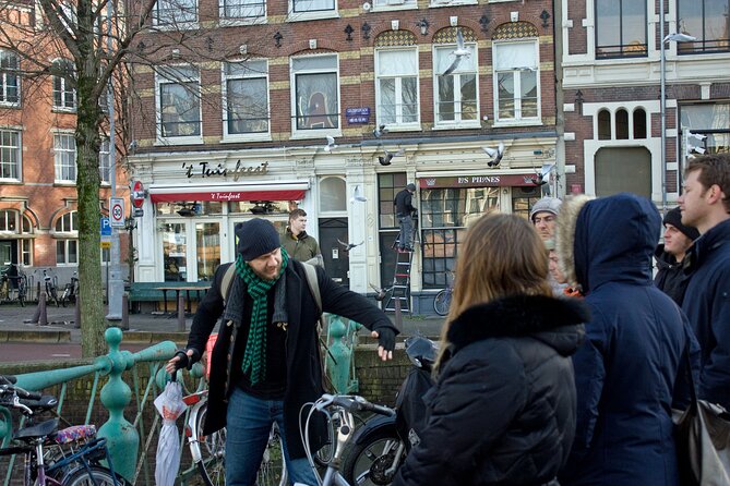 The Anne Frank Tour (Jewish Neighborhood & Amsterdam during WWII) - The guides make much of the difference