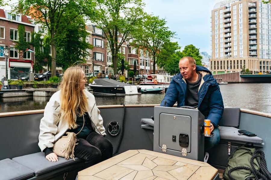 The Hague: Canal Cruise with music from local artists - Drinks, seating, and what to bring