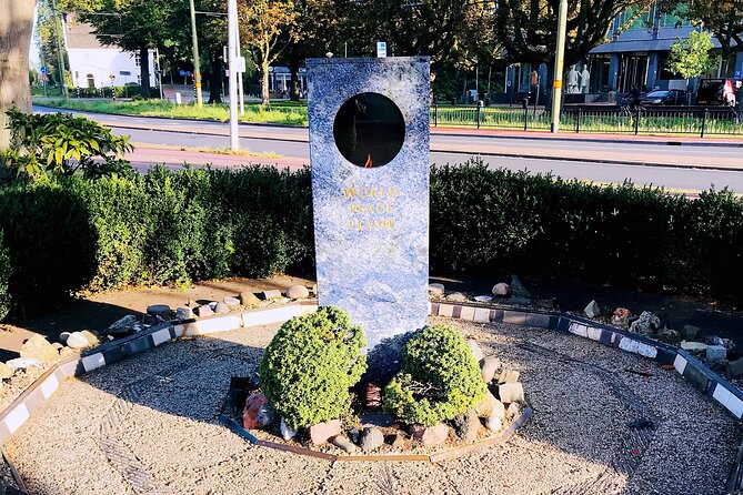 The Hague, Delft and Rotterdam Small-Group Tour (Max. 8 People) - The Hague combines law, royalty, and government