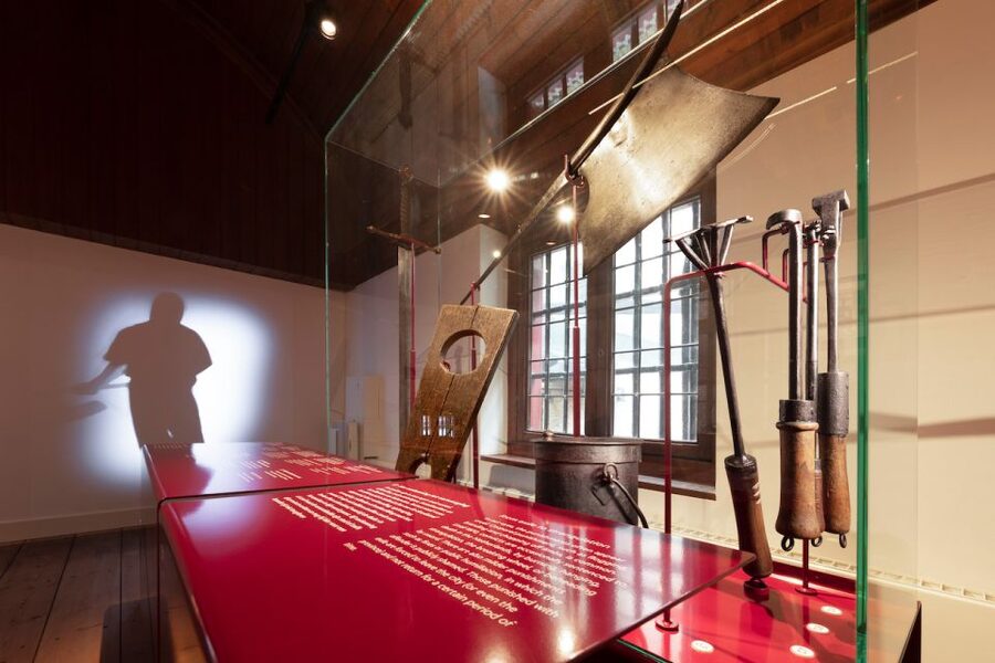 The Hague: Prison Gate Museum - From Gateway to Prison and Courthouse
