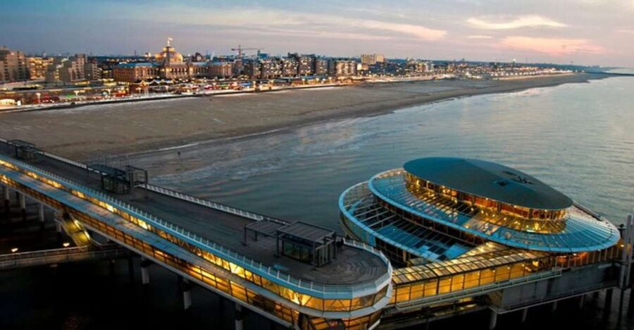 The Hague: Private Custom Walking Tour With A Local Guide - Why the local guide matters