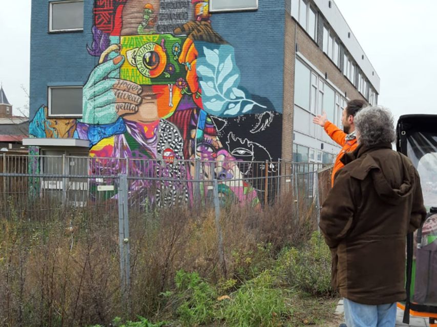 The Hague: Street Art Tour by Bike - The Hague Center: 45 minutes of alleys and urban detail
