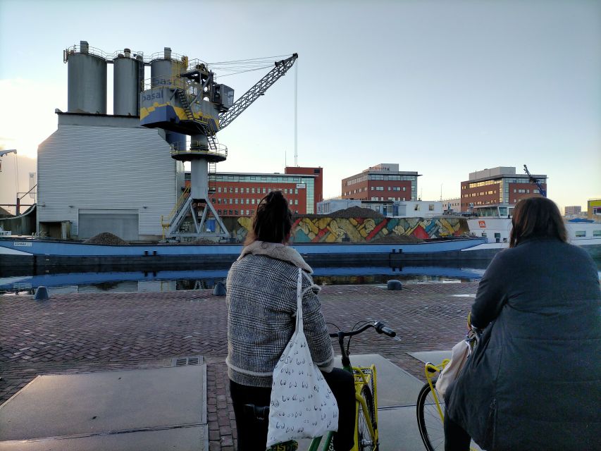The Hague: Street Art Tour by Bike - Starting at Paviljoensgracht 131