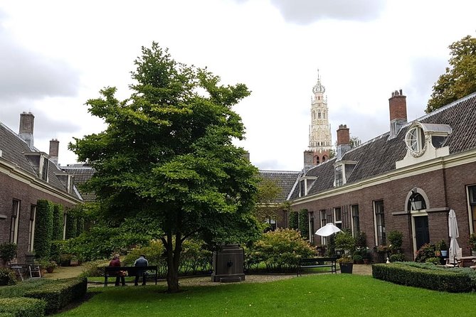 The rise of Haarlem: Culture, History, Art and Architecture Walking Tour - Haarlem during the Second World War