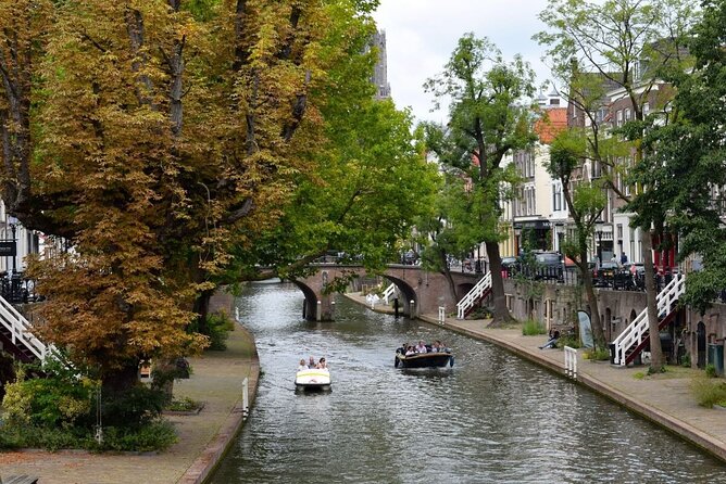 Utrecht 2-Hour Walking Tour | Discover The City With A Local - Paushuize and Utrecht’s unusual papal connection