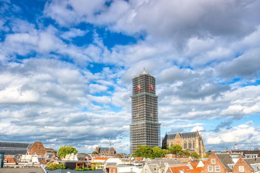Utrecht: Dom Tower Entry Ticket and Guided Tour - How the guide affects the experience