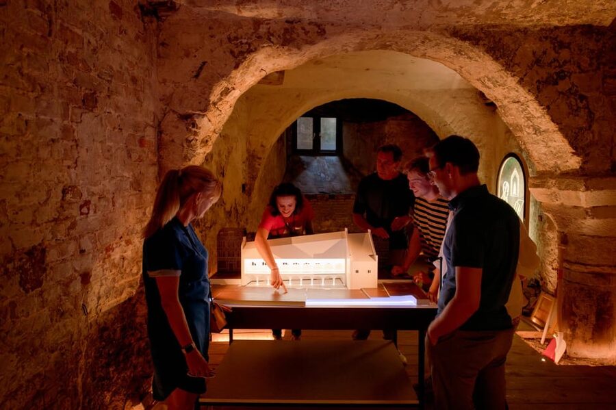 Utrecht: Domplein Highlights Tour - Reaching the first 25 meters of Dom Tower