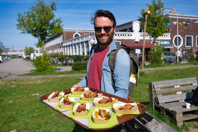 Utrecht Food Tour on a Bicycle with local guide - Why this Utrecht food tour works best on two wheels