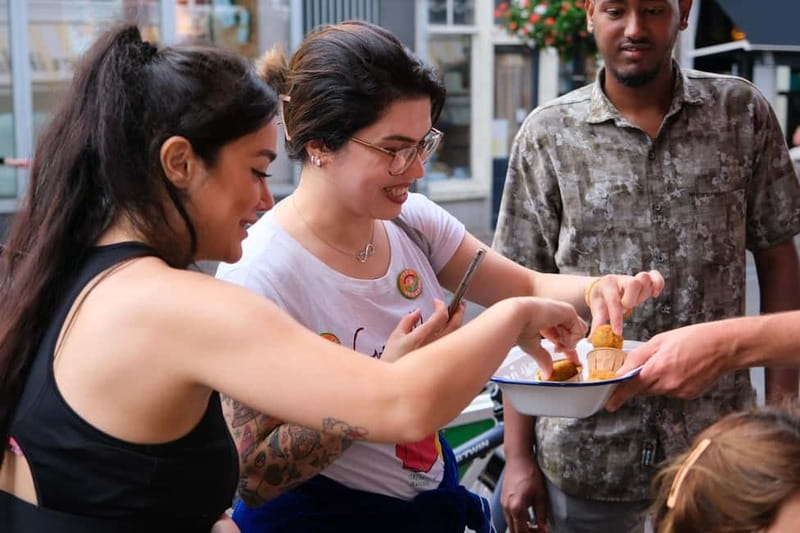 Utrecht: Food Tour with many stops at vegan restaurants! - A vegan introduction to Utrecht’s canals and cafés