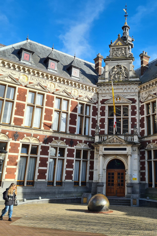 Utrecht Quiz Tour - Following the route from Central Station