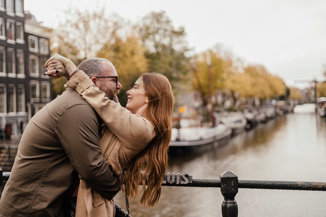 Vacation Photoshoot & Tour in Amsterdam - Canals, streets, and the character of Amsterdam