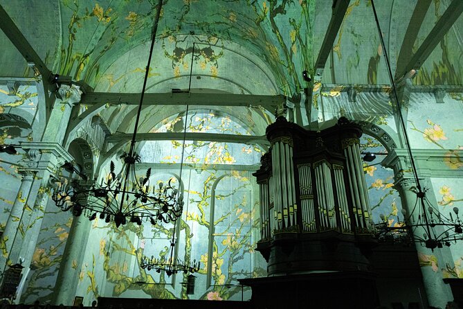 Van Gogh and Rembrandt Immersive Experience Entry Amsterdam - The Noorderkerk setting is the real bonus