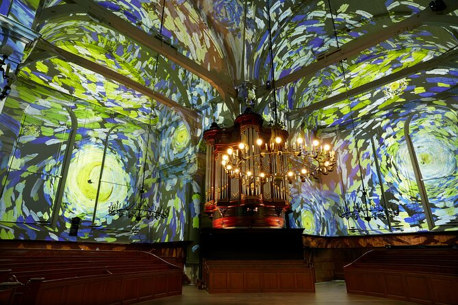Van Gogh and Rembrandt Immersive Experience Entry Amsterdam - Seating, sightlines, and how to watch