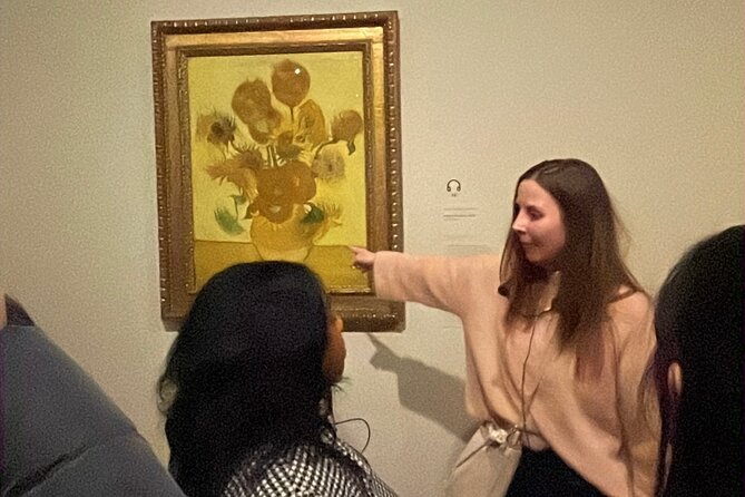 Van Gogh Museum, Small Group Tour (incl timed entry tickets) - How the small group changes the visit