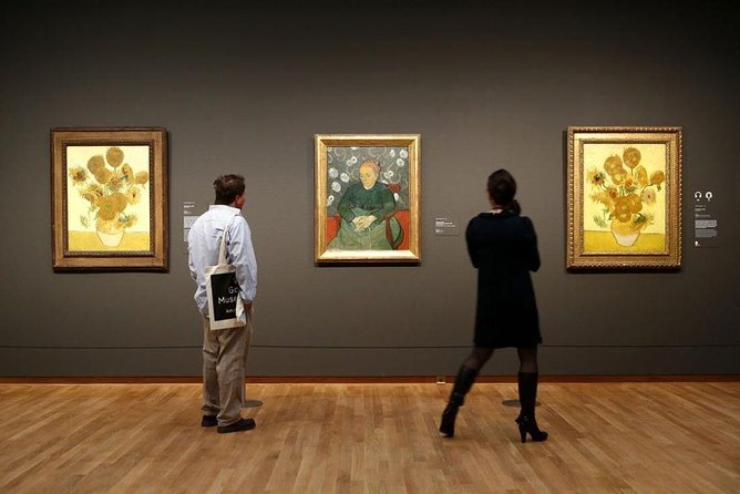 Van Gogh Museum Tour excluding Entrance Tickets - Meeting the guide at Museumplein