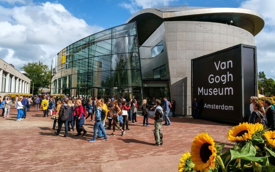 Van Gogh & Rijksmuseum Masterpieces Guided Tour 8 guests 5h - Following Van Gogh’s Career at the Van Gogh Museum