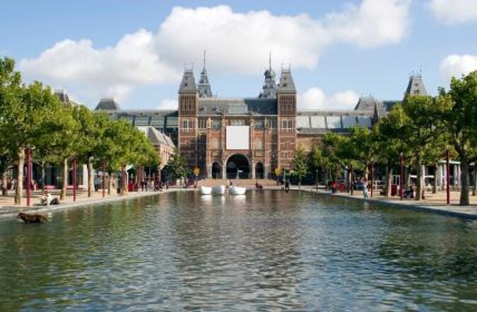 Van Gogh & Rijksmuseum w/ Reserved Entry Exclusive Guided Tour - Key points at a glance
