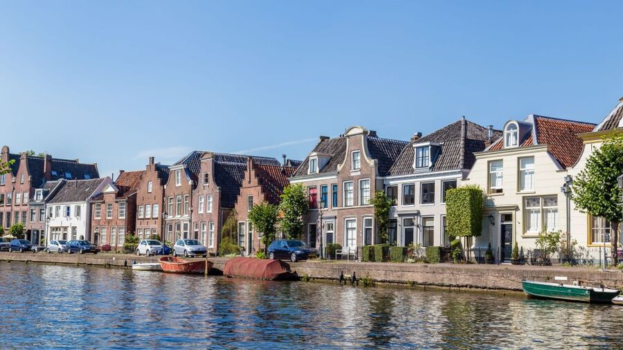Vecht River: Private Tour sightseeing Cruise with diner - Why the Vecht River makes a fine escape