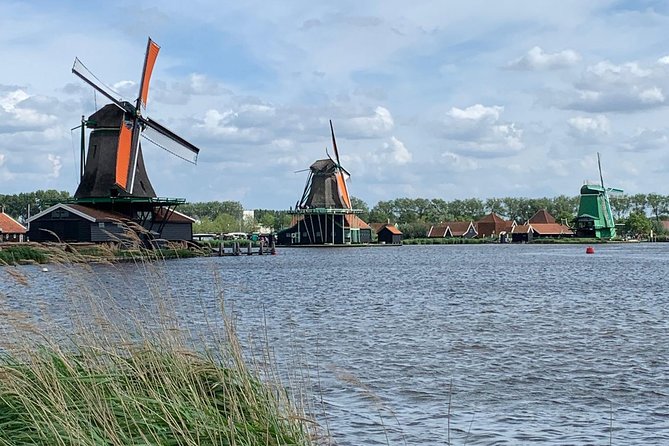 Visit Amsterdam Countryside with windmills by bike - Starting at Stationsplein and heading toward Zaandam