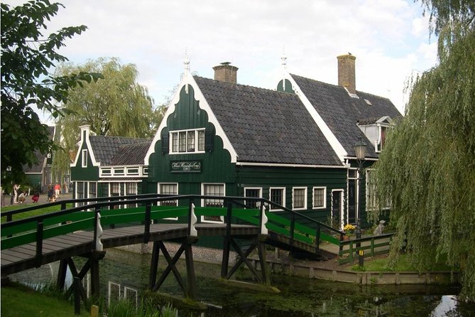 Visit Amsterdam Countryside with windmills by bike - Is $58.11 a fair price?