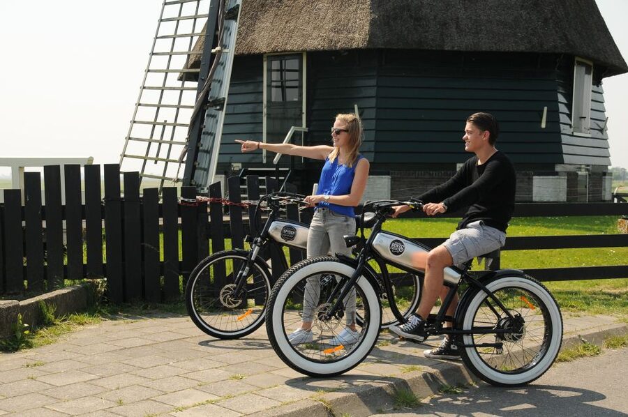 Volendam: E-Fatbike Rental - Marken, the best full-day extension