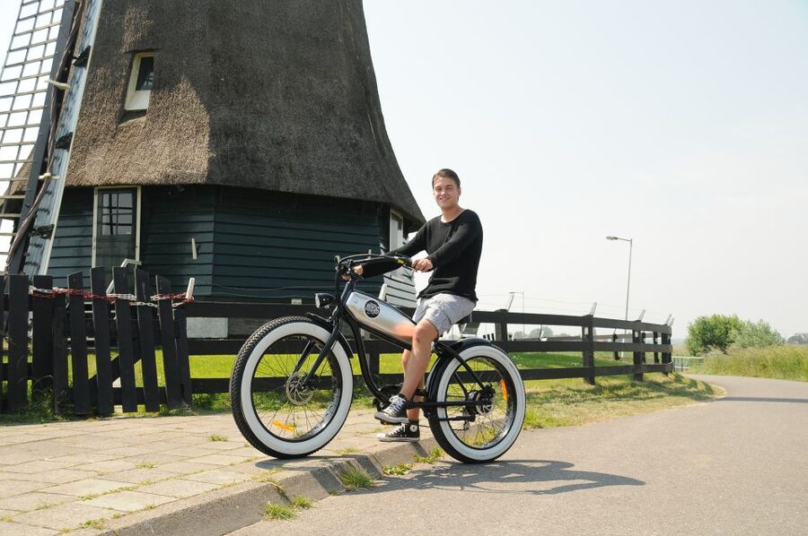 Volendam: E-Fatbike Rental - Is $42 good value?