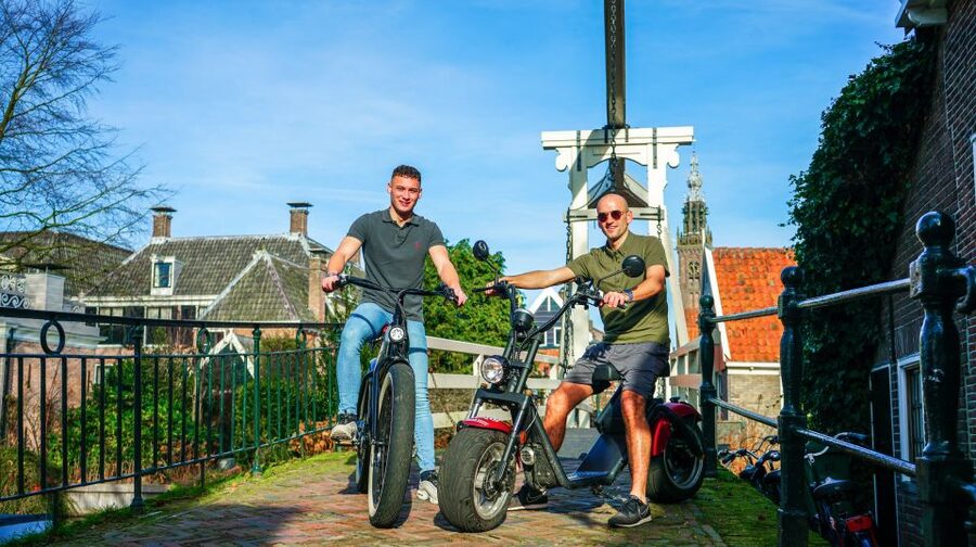 Volendam: E-Scooter Rental - How much time should you book?