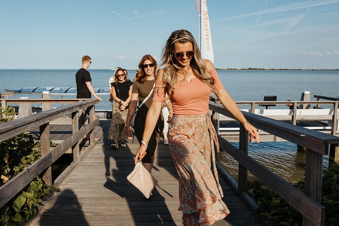 Volendam - Lake Cruise at Volendam including 1 free drink - Practical details that affect your decision