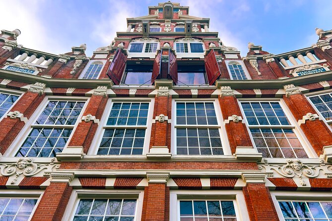 Walking Tour about Golden Age Architecture, private local guide - The Ronde Lutherse Kerk and the power of the dome