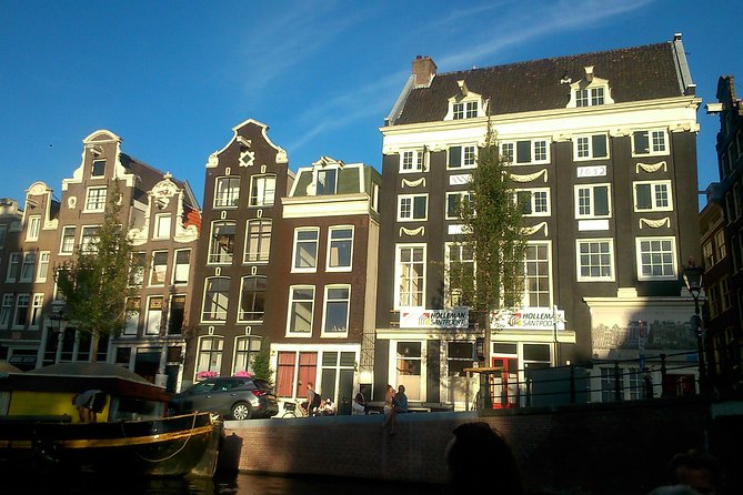 Walking tour of 2 hours of the highlights of Amsterdam - Zeedijk and Amsterdam’s oldest streets