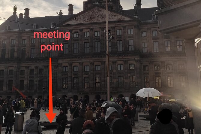 Walking Tour of Haunted Amsterdam - Dam Square sets the theatrical tone